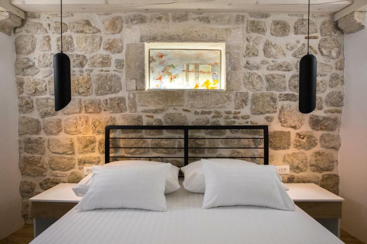 Four Winds Iii Bed and Breakfast Ντουμπρόβνικ